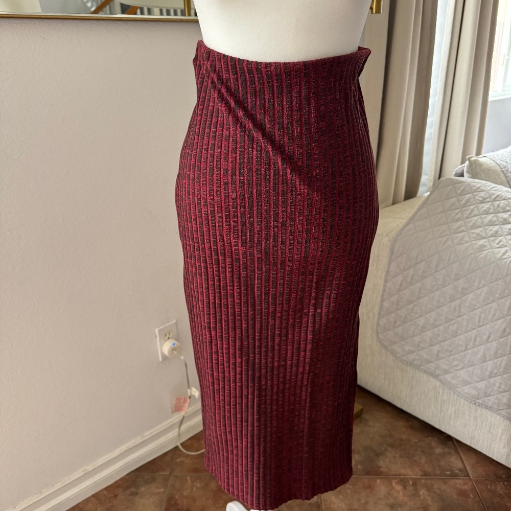 ASOS Pencil Skirt In Textured Rib Women's Size: US 6